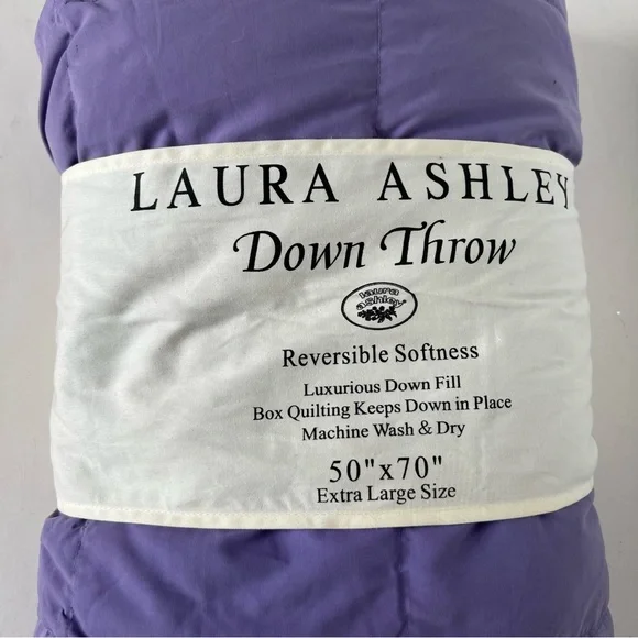 LAURA ASHLEY Luxurious Down Throw - Picture 3 of 5